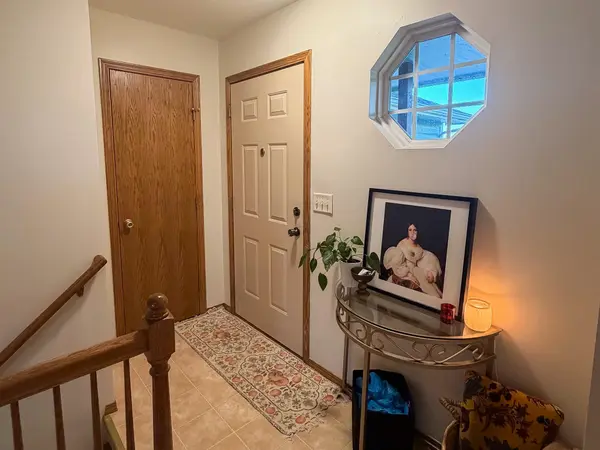 1661 N Prairie Run Circle, Mulvane, KS 67110