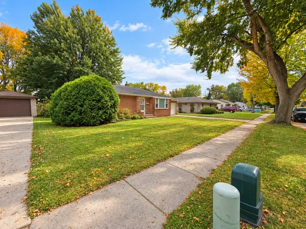 1012 Becker AVE SE, Willmar, MN 56201