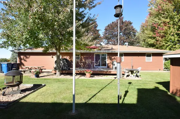 2376 Standridge AVE, Maplewood, MN 55109