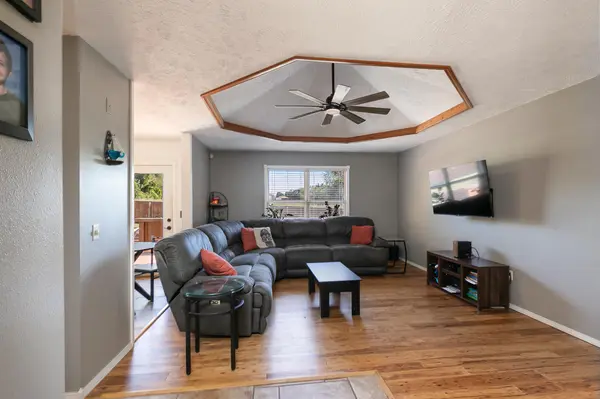 820 Mark ST, Willard, MO 65781