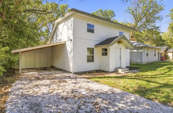 1313 N Clifton AVE, Springfield, MO 65802