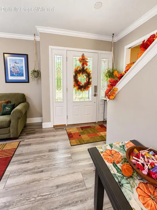 21086 Lawrence 1166, Verona, MO 65769