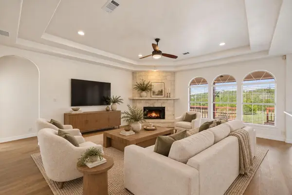 1025 Sunset Canyon DR N, Dripping Springs, TX 78620