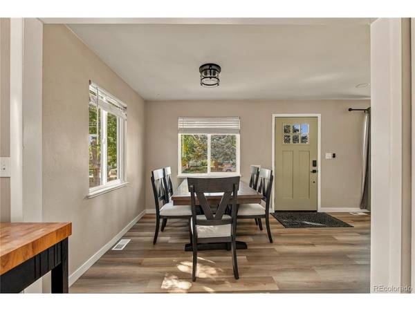 4606 S Washington, Englewood, CO 80113