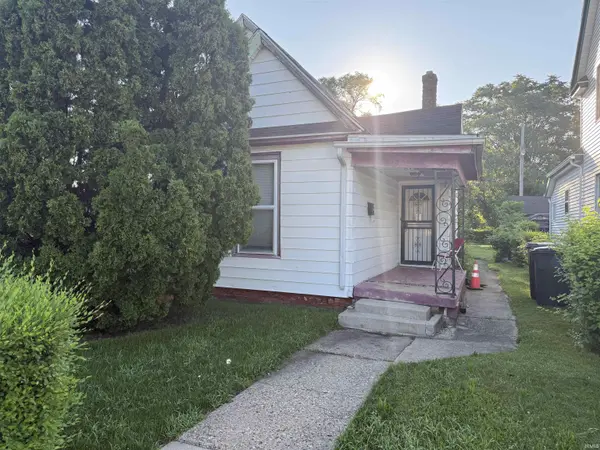 218 Sadie ST, South Bend, IN 46628-2031