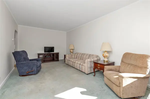 189-21 46th RD, Flushing, NY 11358