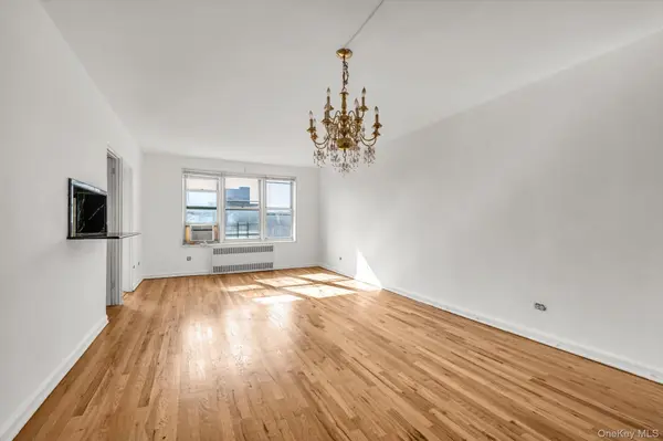 79-10 34th AVE #7W, Jackson Heights, NY 11372