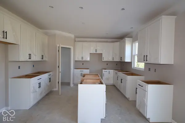 4164 Hayden Valley DR, Bargersville, IN 46106