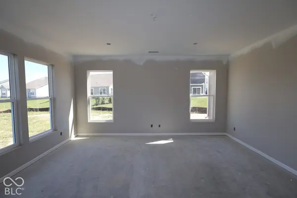 4164 Hayden Valley DR, Bargersville, IN 46106