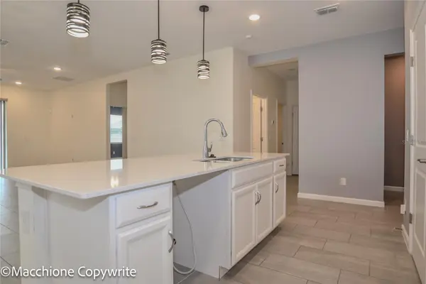 640 FORTUNA DR, Davenport, FL 33837