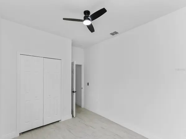 2048 DIXIE AVE, Sanford, FL 32771