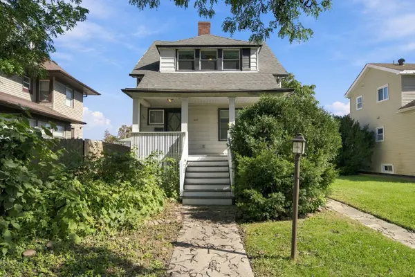 623 S 17th AVE, Maywood, IL 60153