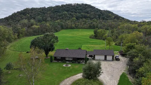 7416 Swede Bottom RD, Houston, MN 55943