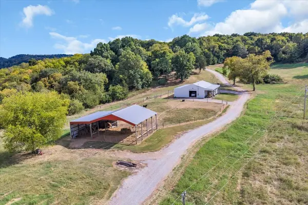 1527 Old Belfast Rd, Lewisburg, TN 37091