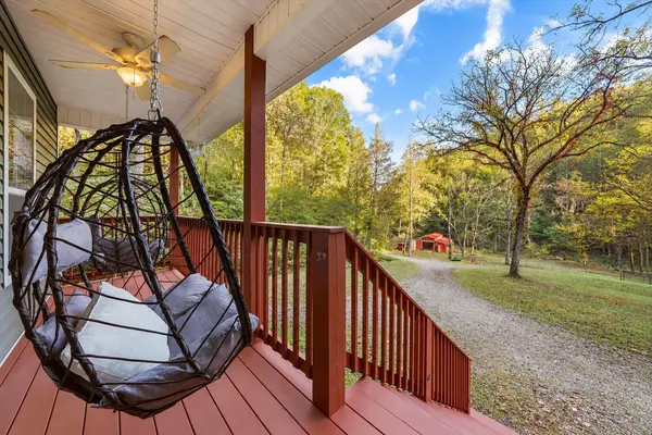 4876 Pearl Valley Rd, Sevierville, TN 37876