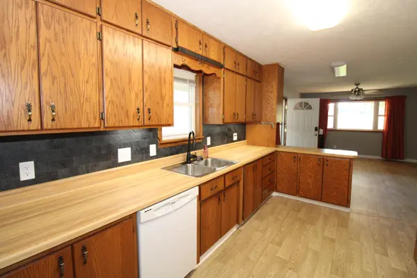 1005 N Denver St, El Dorado, KS 67042