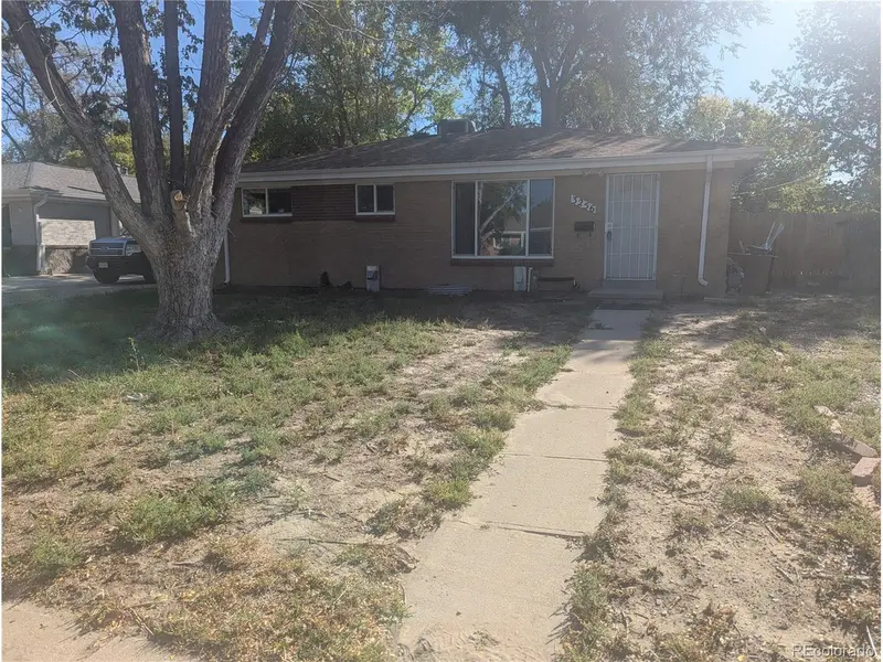 3256 Troy, Aurora, CO 80011