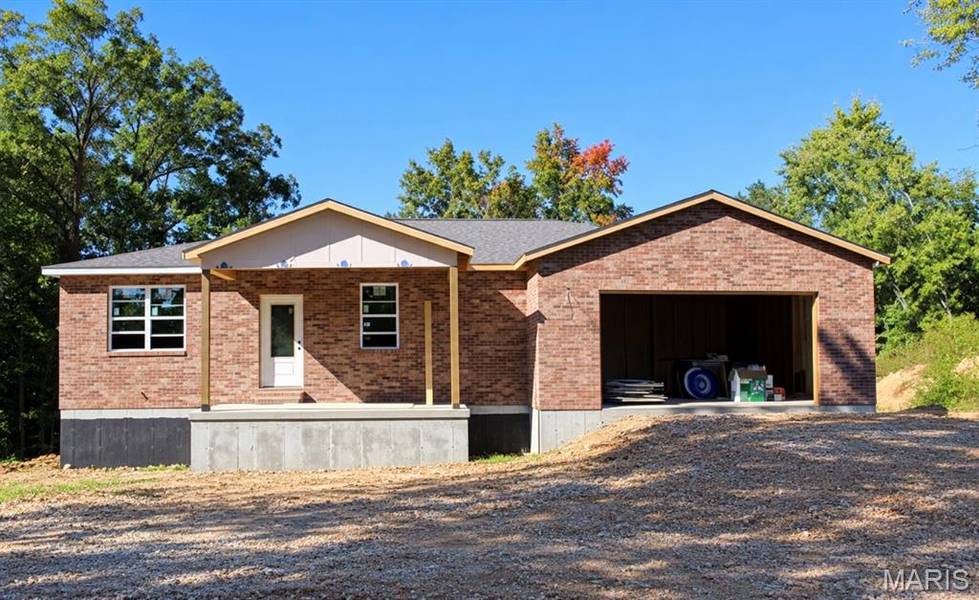 16807 Bergamot, Leopold, MO 63760
