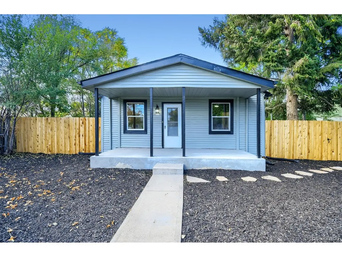 321 Stuart, Denver, CO 80219