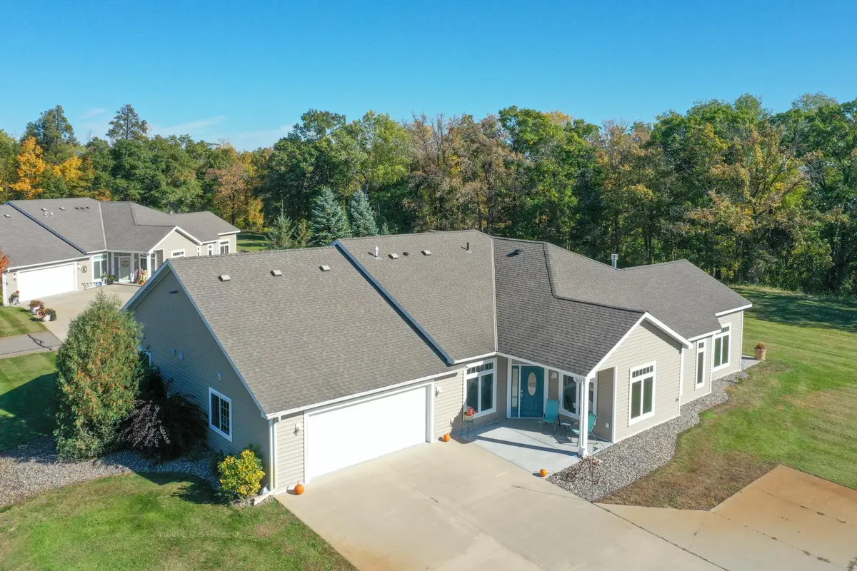 12802 Vintage CIR, Staples, MN 56479