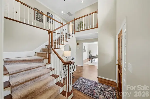 476 44th Avenue DR NW, Hickory, NC 28601