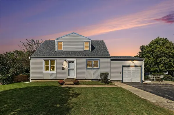 6210 E 149th TER, Grandview, MO 64030