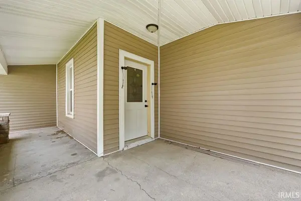 1224 E State ST, Huntington, IN 46750