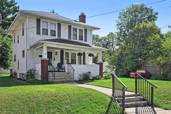 152 W Pokagon ST, South Bend, IN 46617-1124