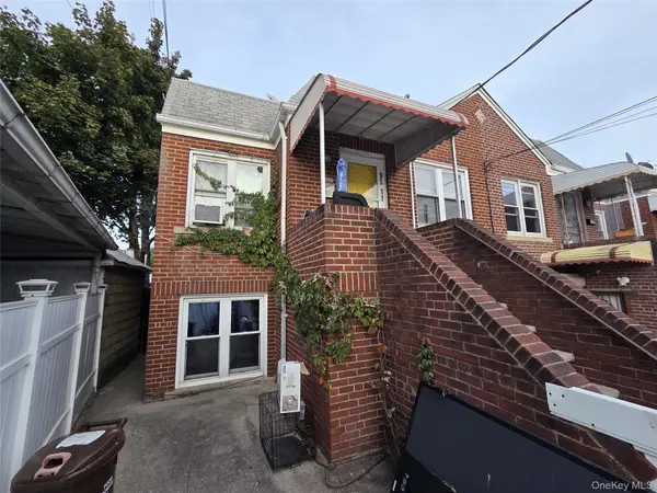 9511 97th ST, Ozone Park, NY 11416