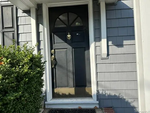 171 E Main ST, Huntington, NY 11743
