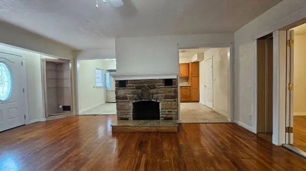 25 E CHESLEY AVE, Eustis, FL 32726