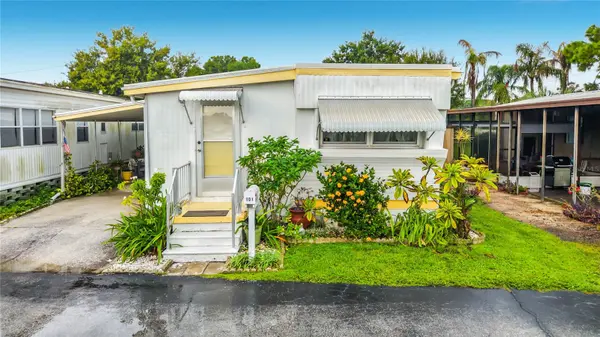 7490 46TH AVE N #101, St Petersburg, FL 33709