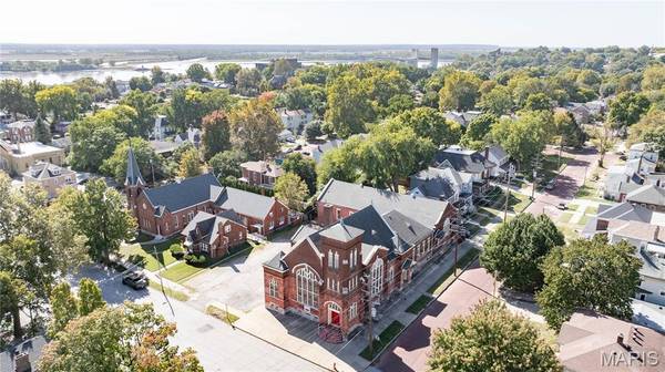 720 Henry ST, Alton, IL 62002