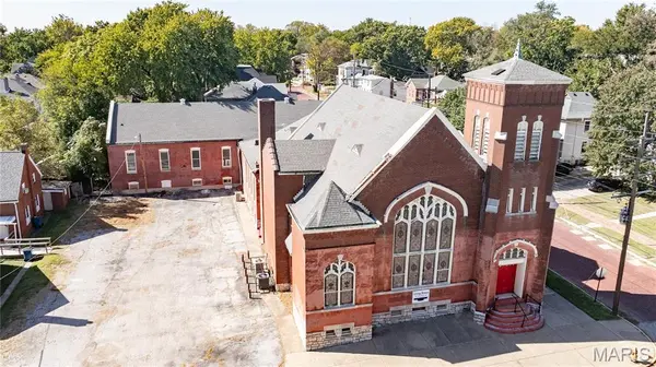 720 Henry ST, Alton, IL 62002