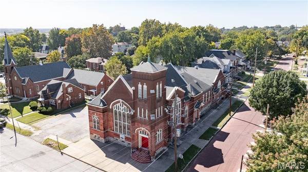 720 Henry ST, Alton, IL 62002