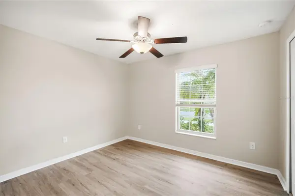 1882 SILVER STAR PL, Ruskin, FL 33570