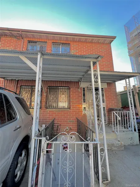 620 E 182nd ST, Bronx, NY 10457
