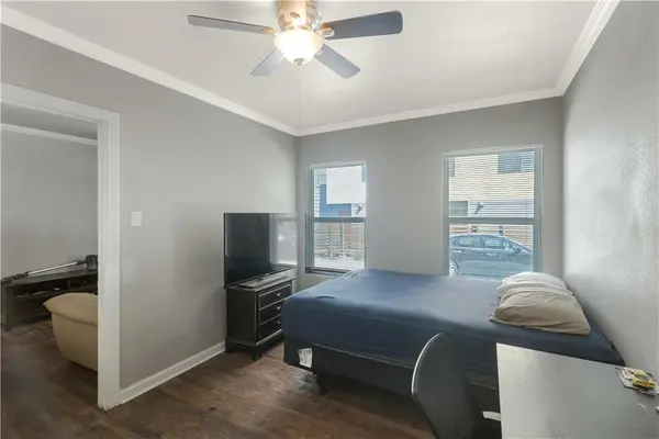 204 E 30th ST #102, Austin, TX 78705