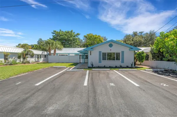 233 BEL FOREST DR #2, Belleair Bluffs, FL 33770