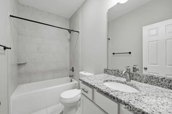 7659 Sarah DR, Denver, NC 28037