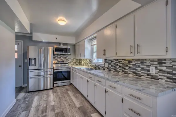 214 Sherri LN, Jasper, IN 47546