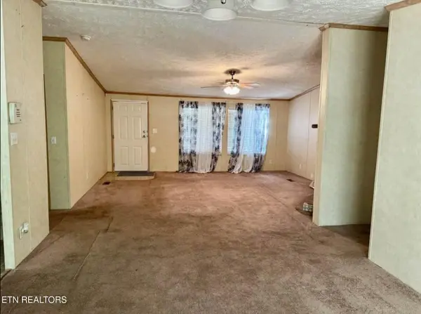 1010 Oswego Circle, Crossville, TN 38572