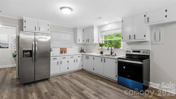 7860 Henry Harris RD, Fort Mill, SC 29707