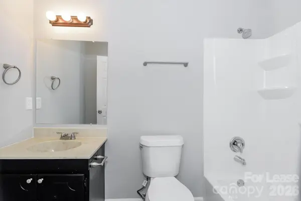 112 Pineview CT, Statesville, NC 28379