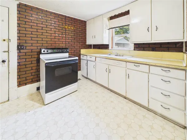 108 S Lee ST, Leeton, MO 64761