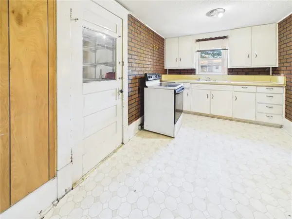 108 S Lee ST, Leeton, MO 64761