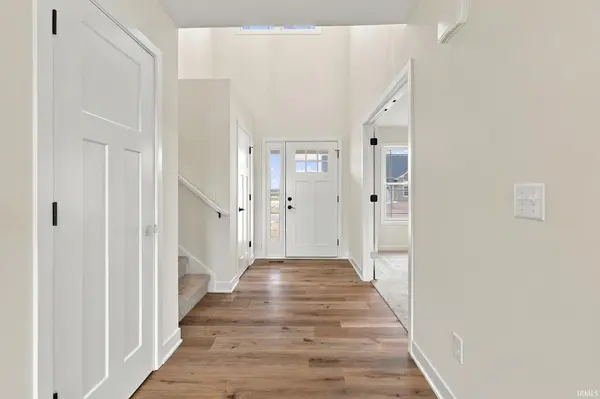 5483 Broad Fields CV, Fort Wayne, IN 46818