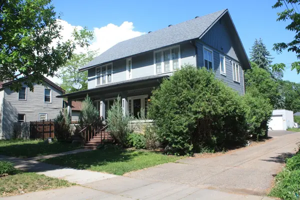 415 3rd Ave, Eau Claire, WI 54703