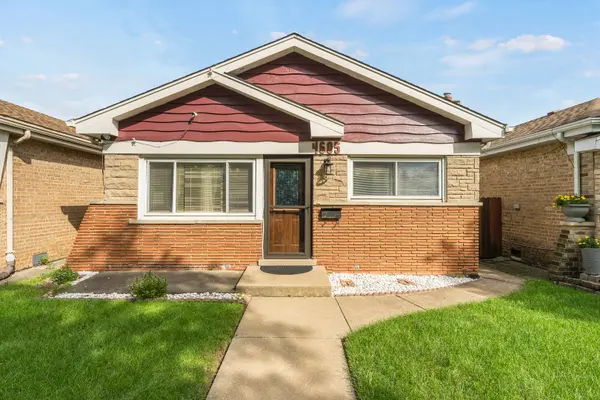 4605 Warsaw AVE, Lyons, IL 60534