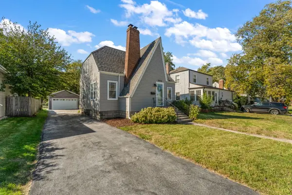 18034 Burnham AVE, Lansing, IL 60438